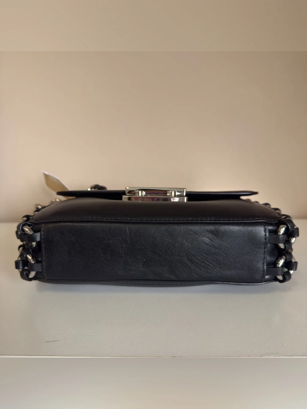 Michael Kors PIPER LG SHLDR FLAP LEATHER